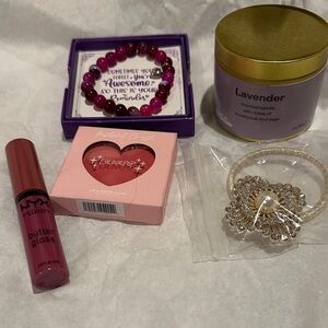 NYX Butter Gloss in Vibrant Pink